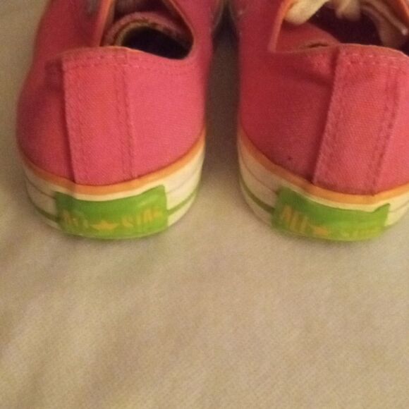 NEON CONVERSE LOW TOP ALL STARS - Picture 7 of 7